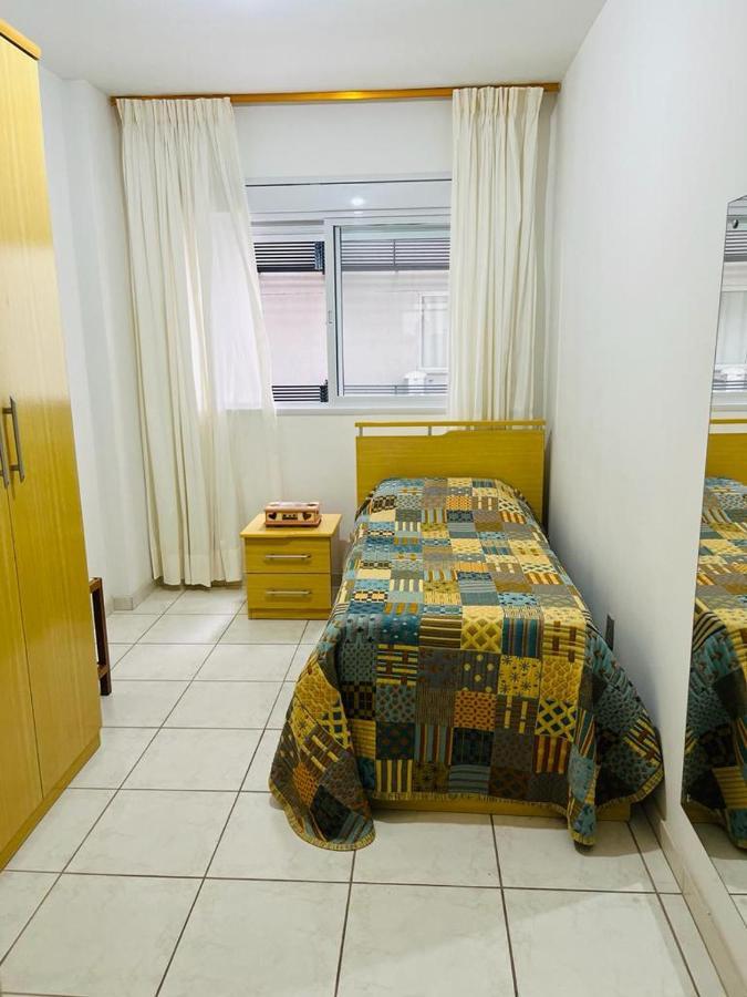 Avenida Atlantica, Beira Mar, Pe Na Areia * Balneario Camboriu